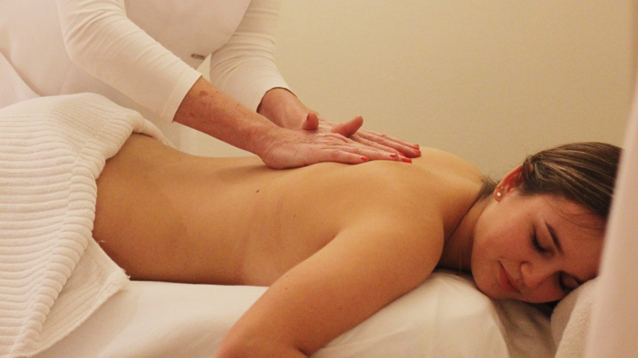 Meer informatie over energetische massages bij La Source de Beauté